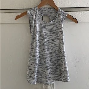Lululemon crop tank